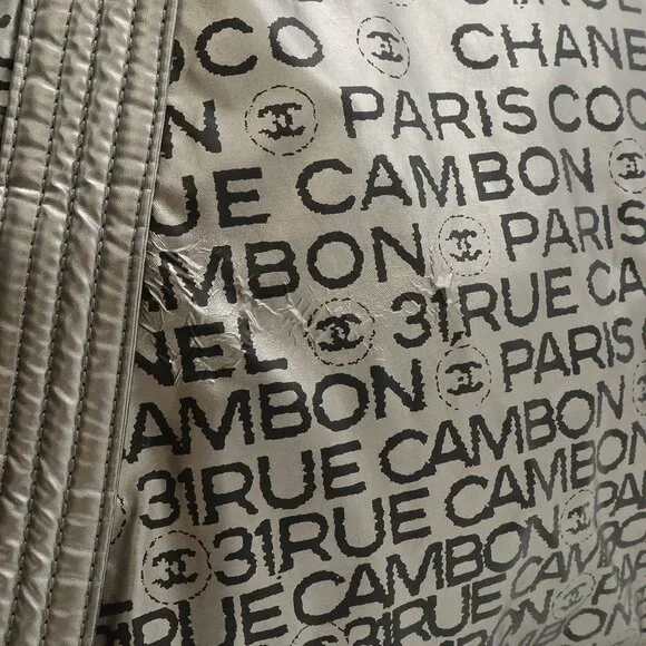 CHANEL Silver Shoulder Bag - Picture 9 of 9